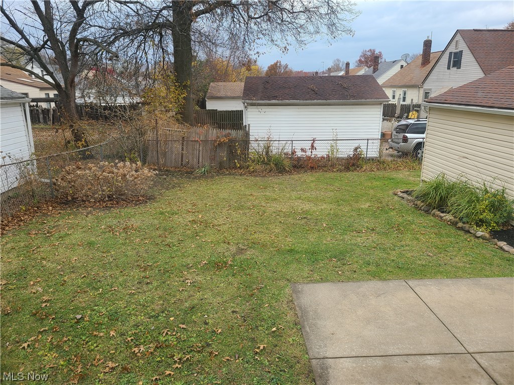 Mccourt - Residential Lease