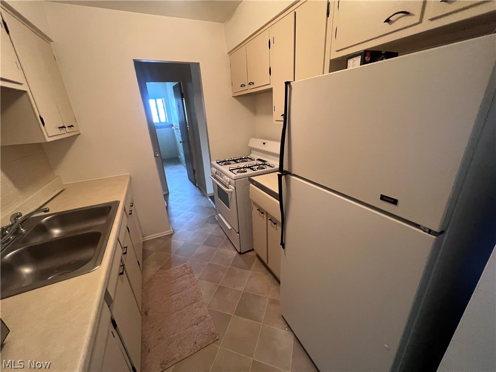 Westminster Homes Inc Mandalay - Residential Lease