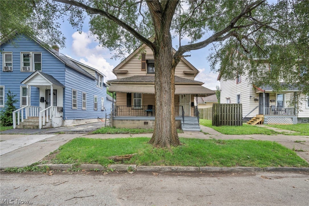 2259 W 67th Street