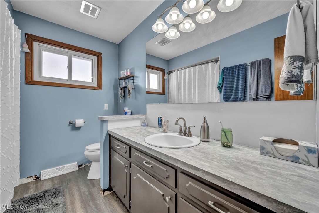 Tower/Leavitt - Residential