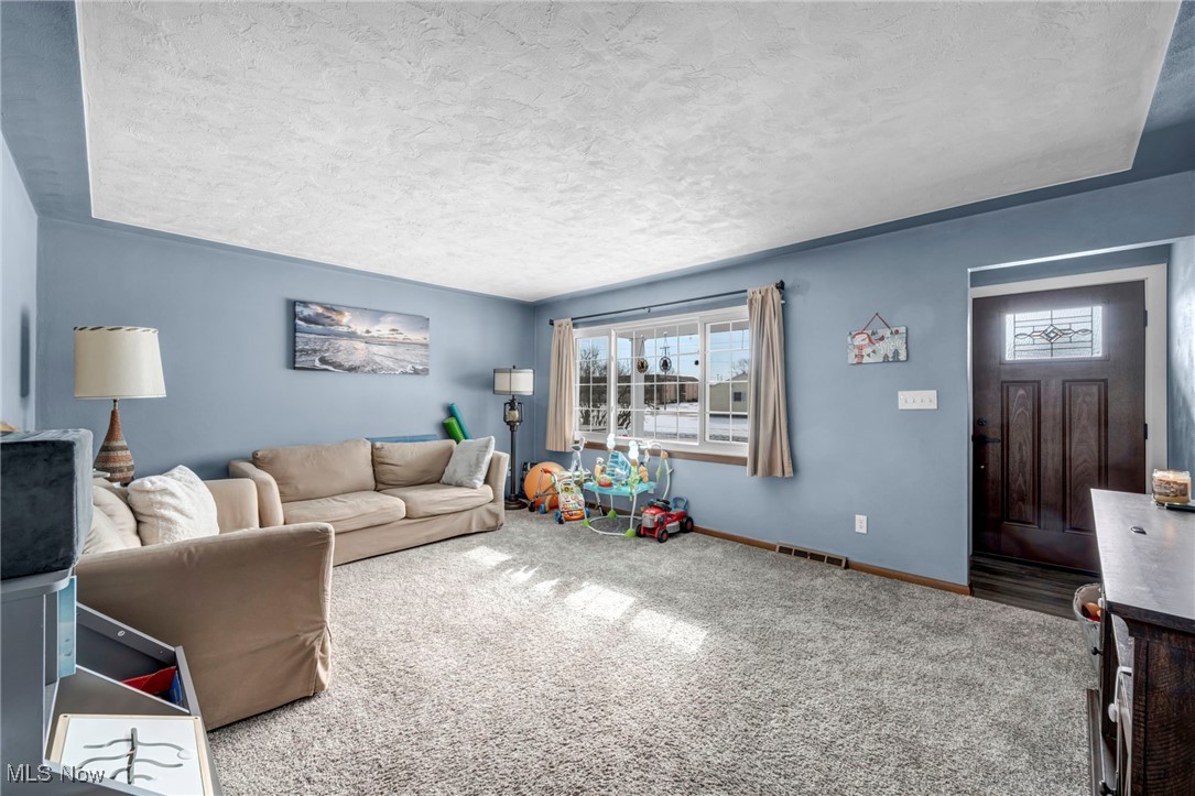 Tower/Leavitt - Residential