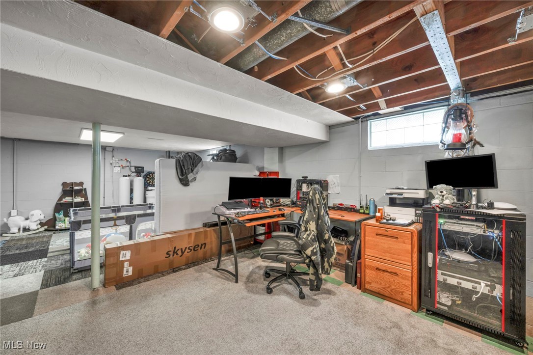 Tower/Leavitt - Residential