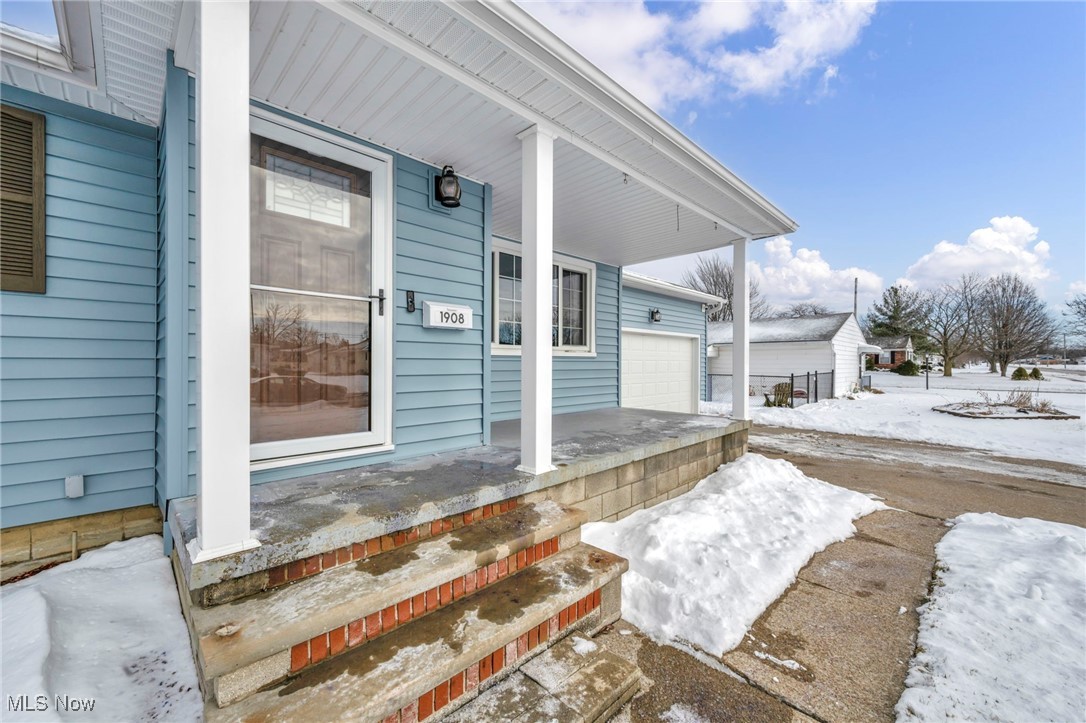 Tower/Leavitt - Residential