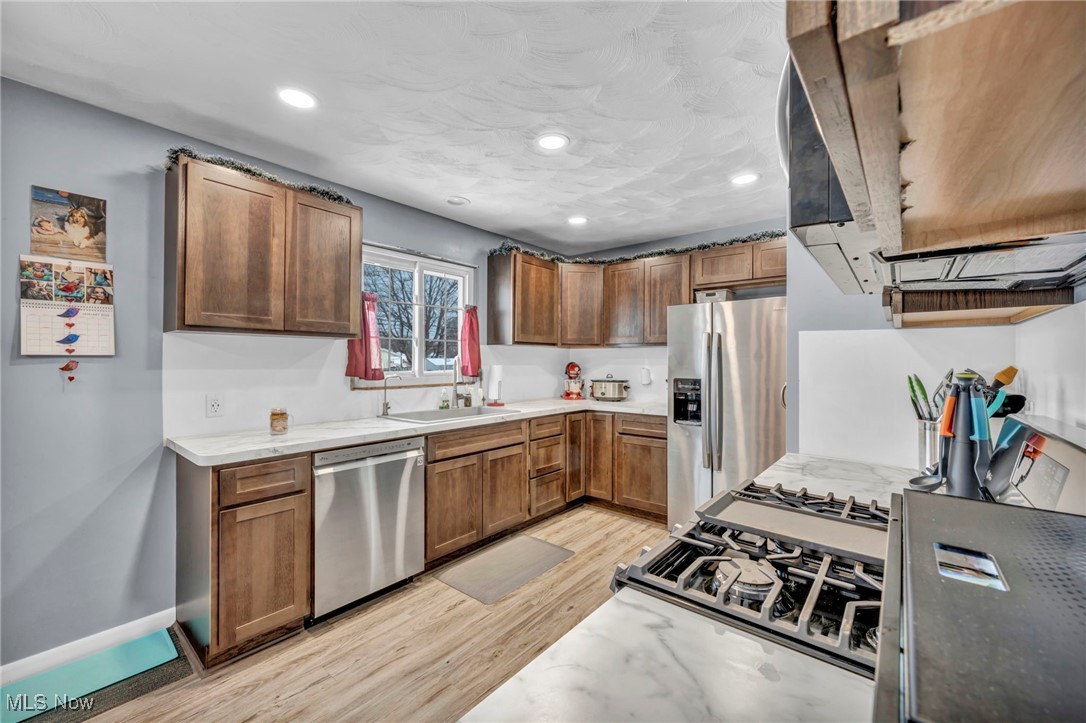 Tower/Leavitt - Residential