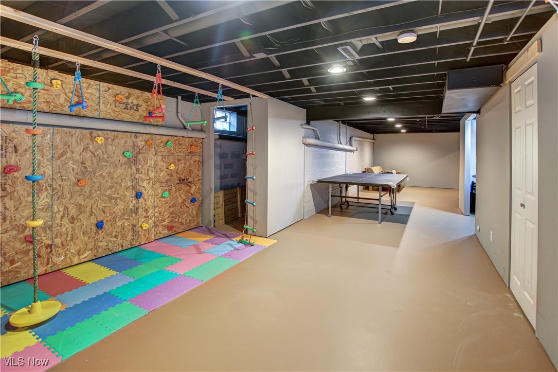 Holveys - Residential