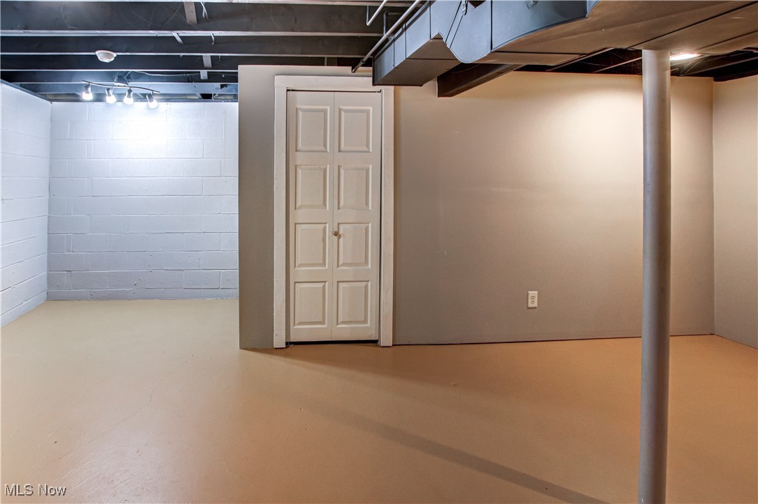 Holveys - Residential