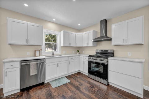 Tiny photo for 903 W 58th Street, Ashtabula, OH 44004 (MLS # 5239571)