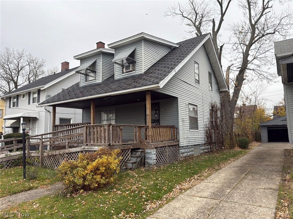 Photo of 4107 E 146th Street, Cleveland, OH 44128 (MLS # 5208121)