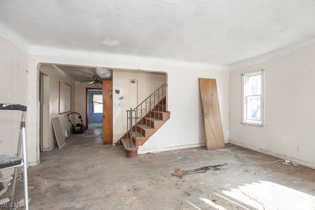 Ladnar Homestead Allotment - Residential