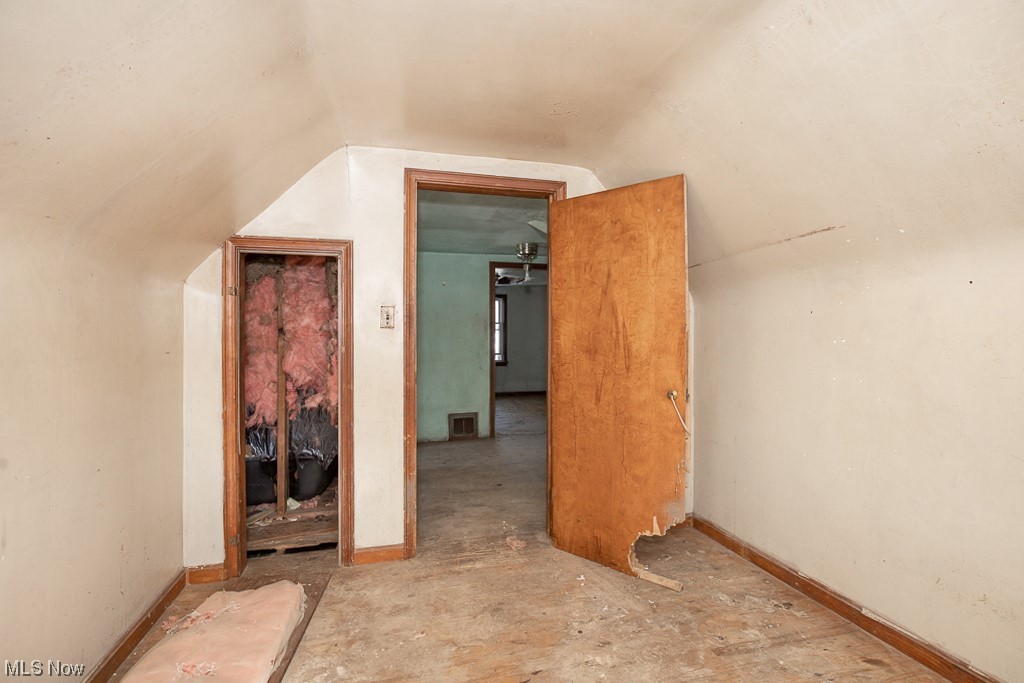 Ladnar Homestead Allotment - Residential