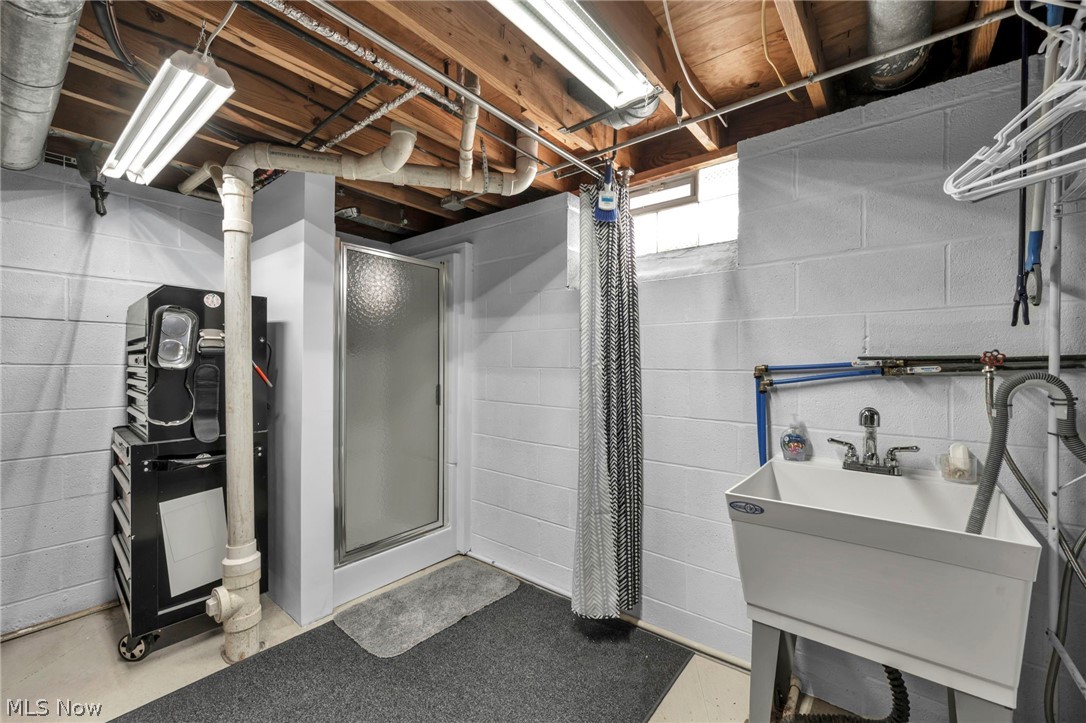 Lloyd Road Sub - Residential