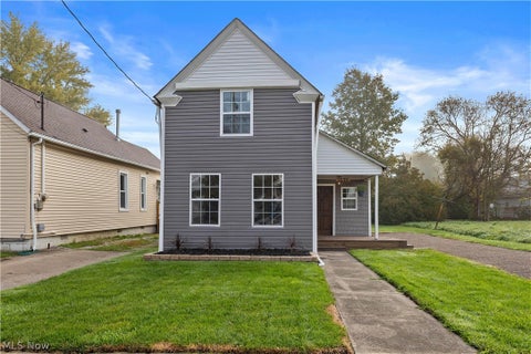 Photo of 3535 Clifton Avenue, Lorain, OH 44055 (MLS # 5254425)