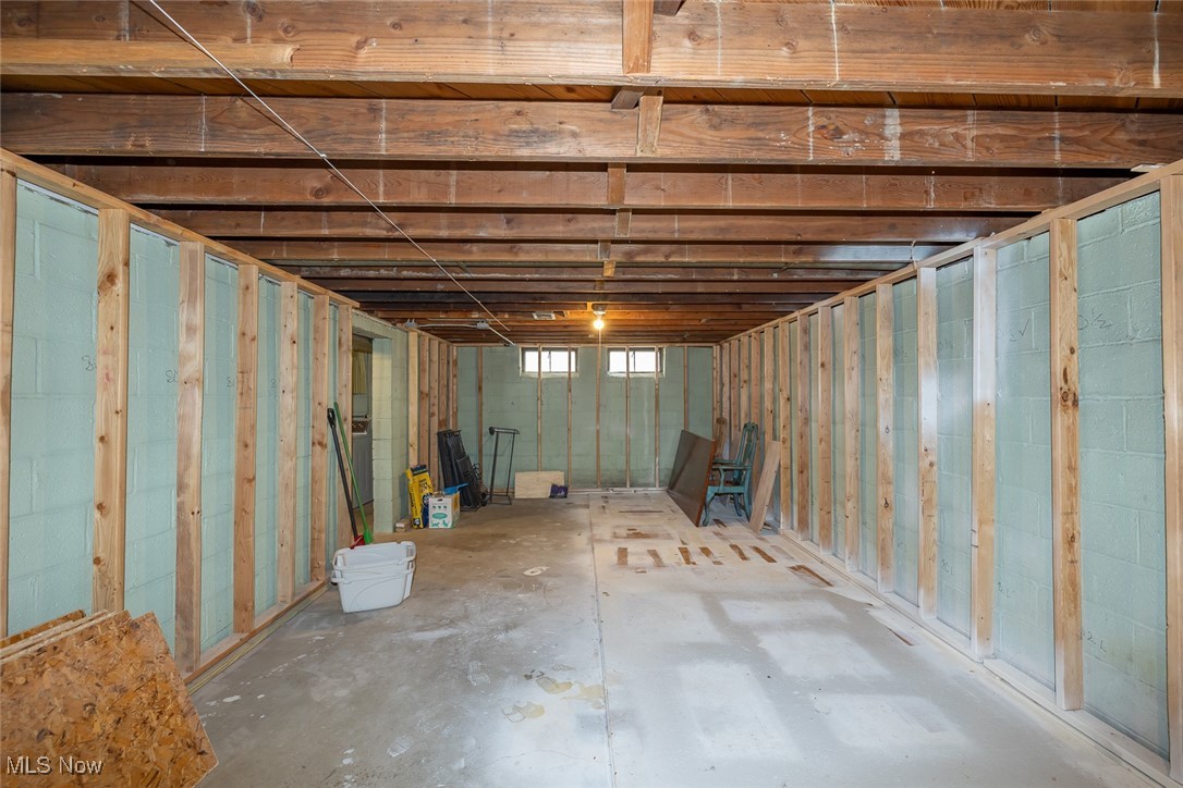 3335 Klusner Avenue, Parma, Ohio image 22