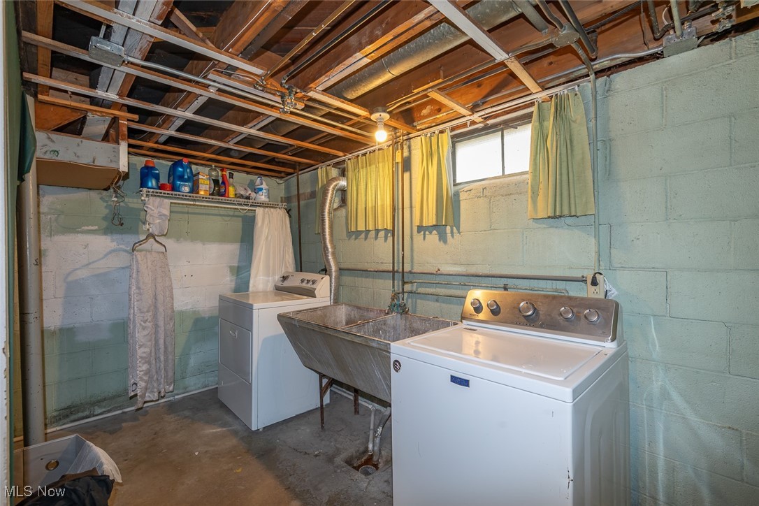 3335 Klusner Avenue, Parma, Ohio image 20