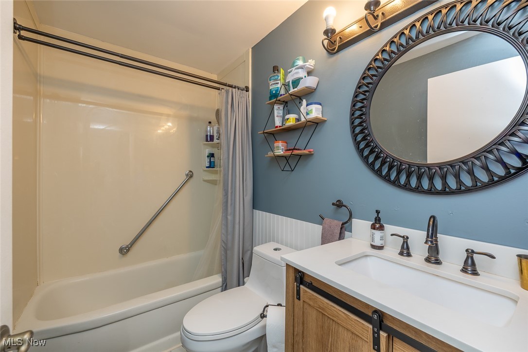 3335 Klusner Avenue, Parma, Ohio image 15