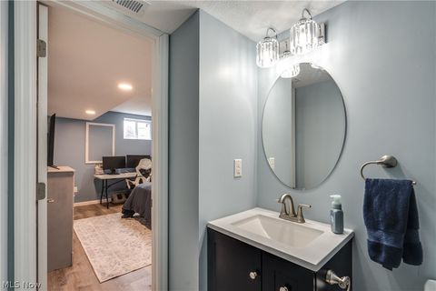 Tiny photo for 5938 Bridle Court, Medina, OH 44256 (MLS # 5185798)