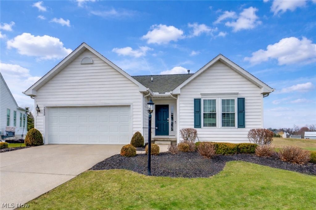 Photo of 5938 Bridle Court, Medina, OH 44256 (MLS # 5185798)