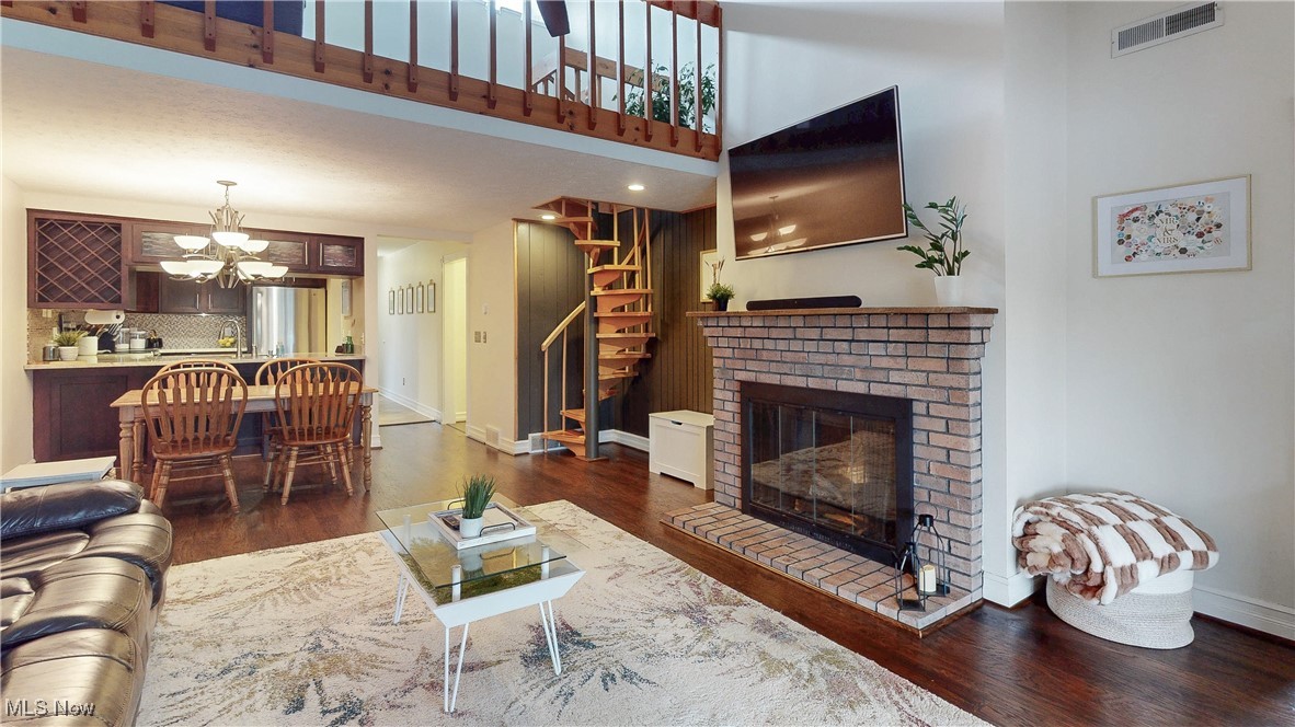 Snug Harbor Condo - Residential