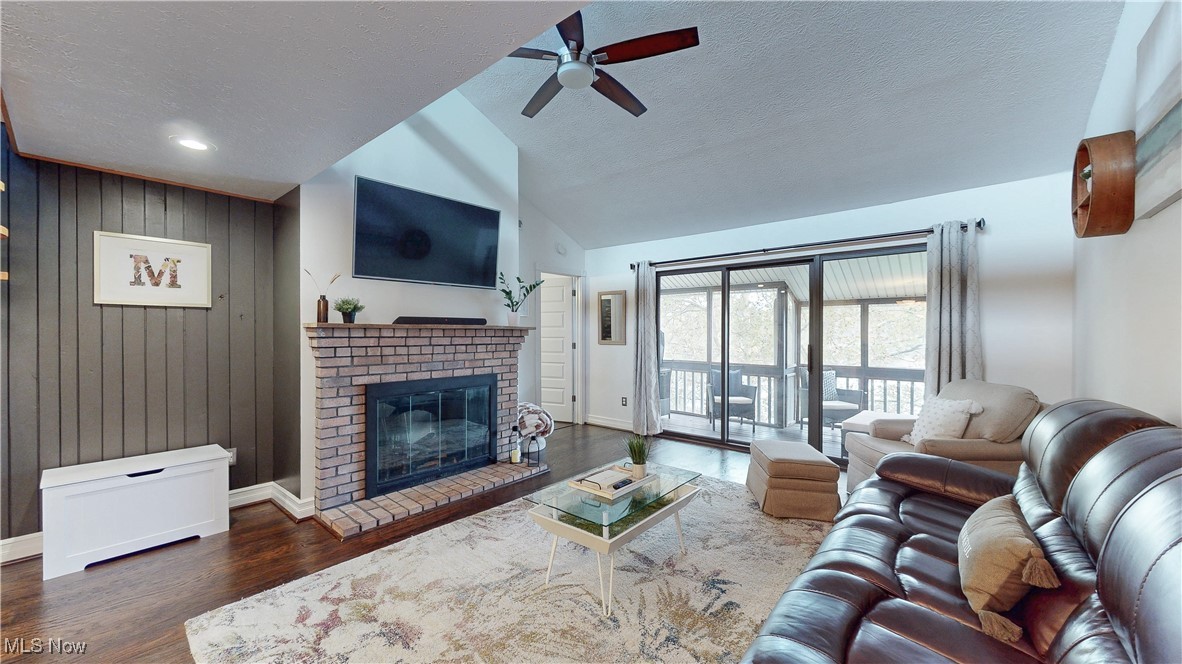 Snug Harbor Condo - Residential