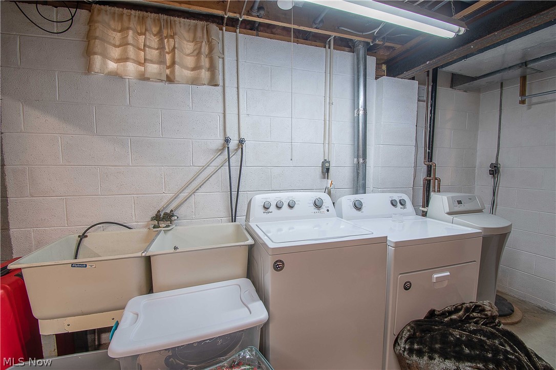 Woodlake Condo - Residential