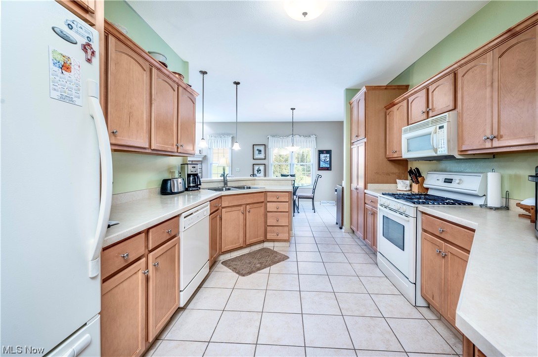 Villas/Whitney Chase Condo - Residential