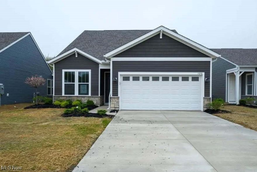 Del Webb community is the perfect place to pursue your passions or find new ones. Featuring resort style amenities such as a 14,300 sq foot clubhouse, a 5 acres+ walking paths, pickle ball and full swing golf simulator. You will love our opportunities to stay active with a full-time lifestyle director coming soon. You can join social clubs, interest groups and year-round community events. Entered for Comp Purposes Only