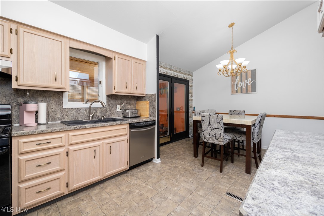 Sam H Miller 07 - Residential