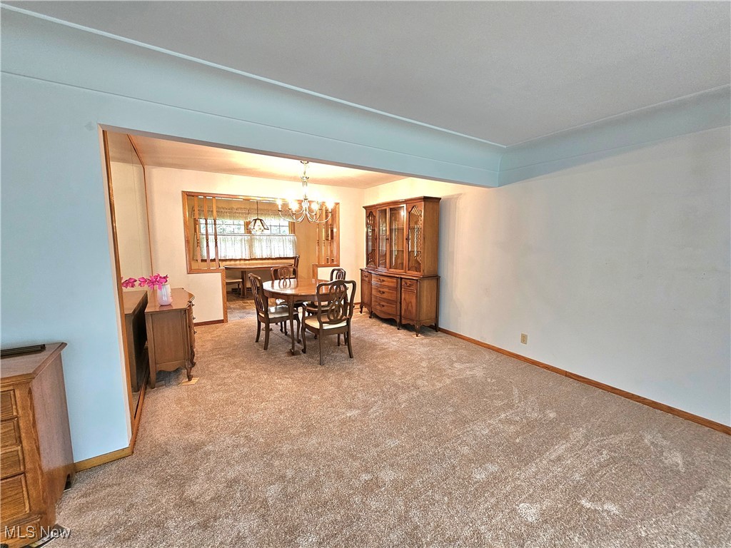 3104 Meadow Lane, Warren, Ohio image 15