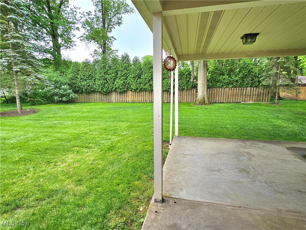 3104 Meadow Lane, Warren, Ohio image 10