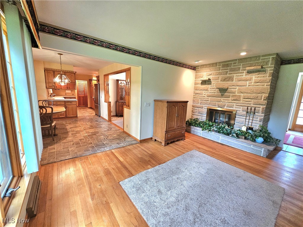 3104 Meadow Lane, Warren, Ohio image 18