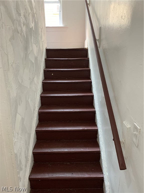 Gertrude Alley - Residential Income