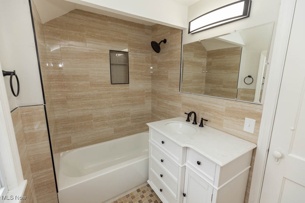 May-Fields/Belvoir Blvd S - Residential