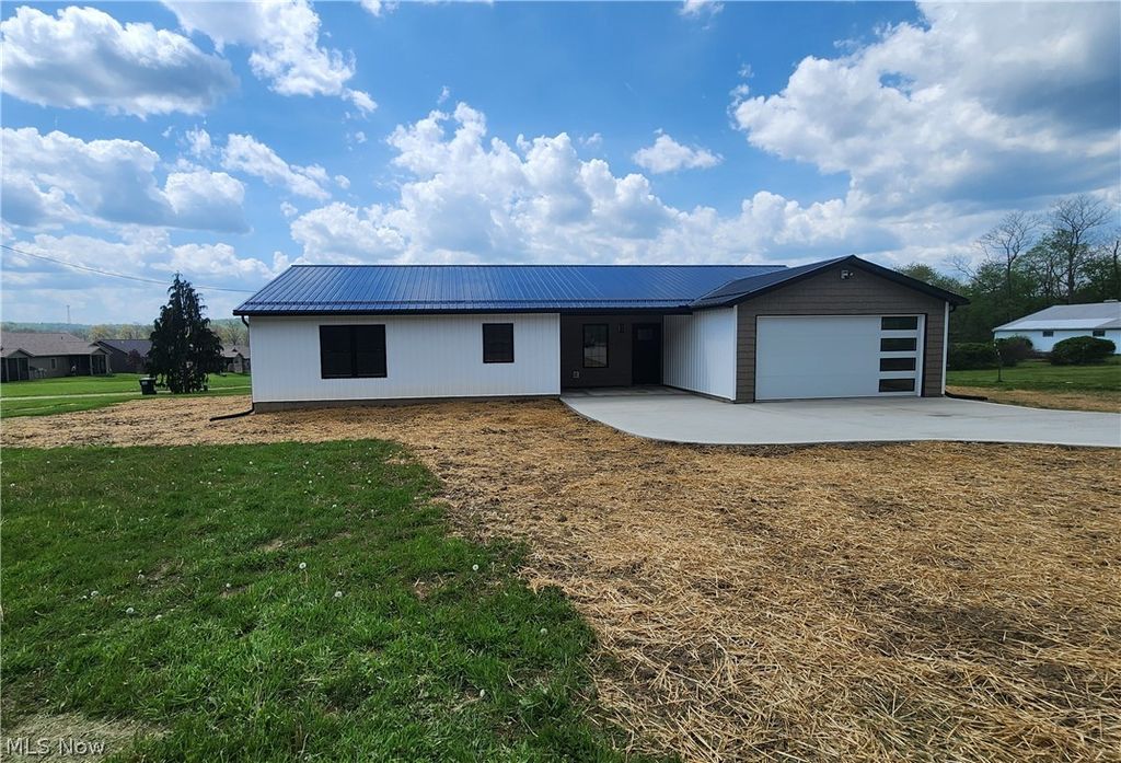 Photo of 3190 Eastport Road SE, Dennison, OH 44621 (MLS # 5202552)