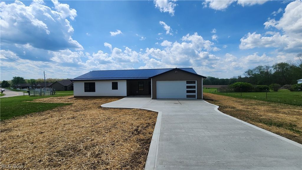 Photo of 3190 Eastport Road SE, Dennison, OH 44621 (MLS # 5202552)