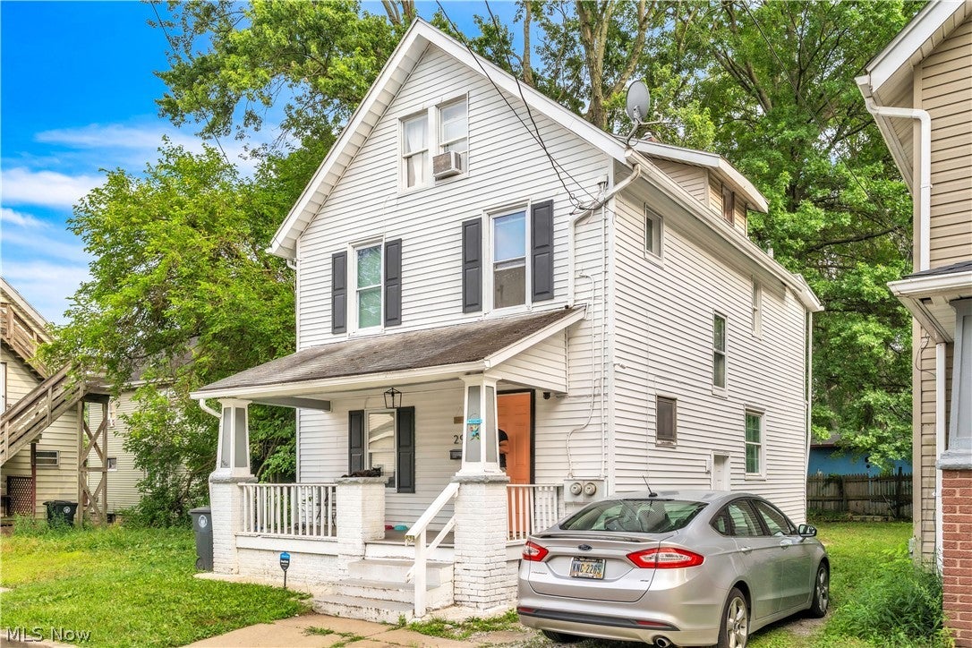 298 Sumner Court