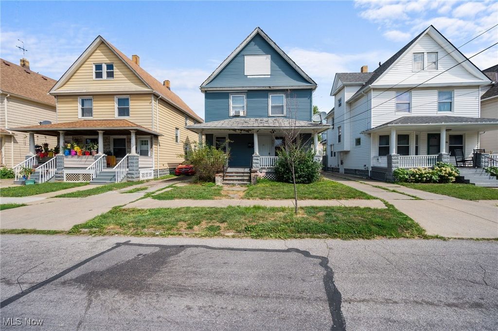 Photo of 3812 Poe Avenue, Cleveland, OH 44109 (MLS # 5181915)