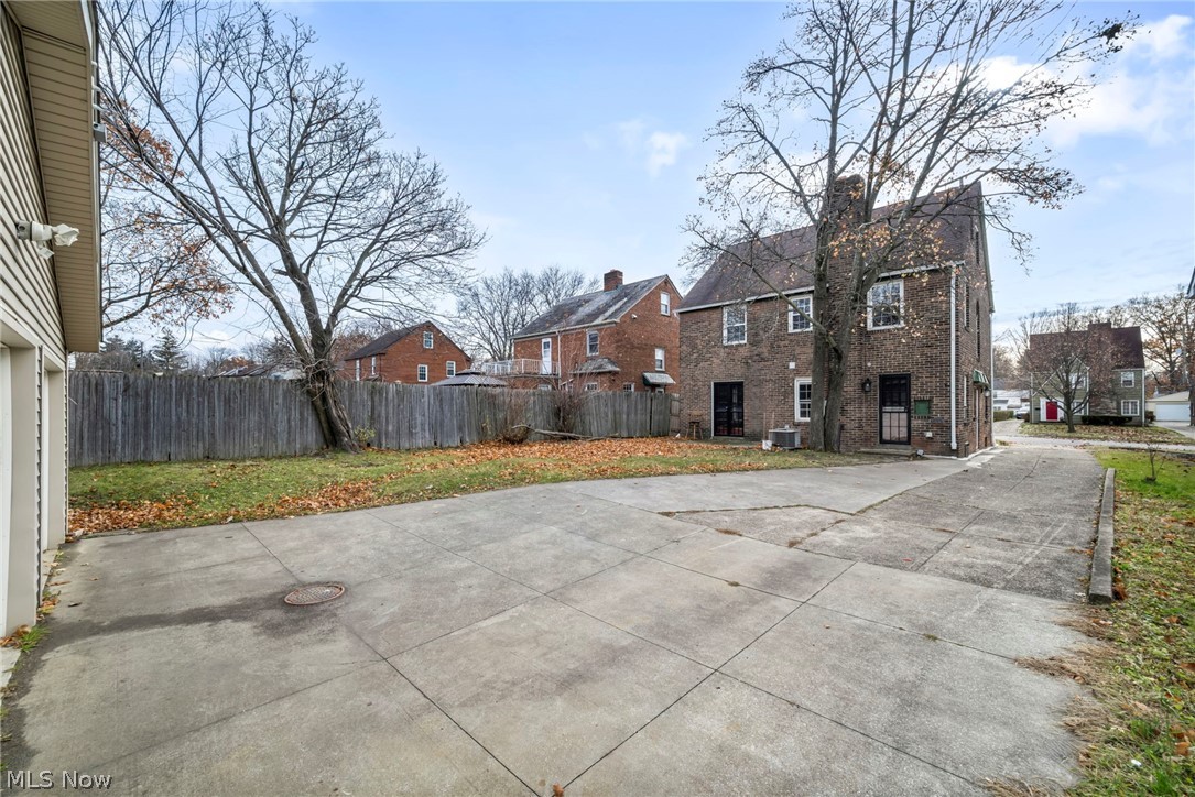 16809 Scottsdale Boulevard