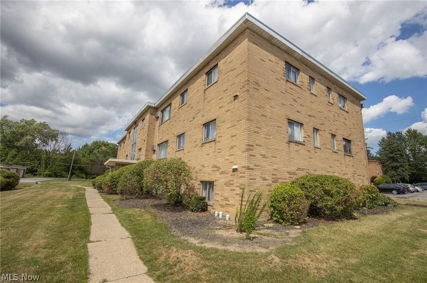 Welcome to this move-in-ready condo in North Royalton, perfectly situated close to shopping and highway access. The main-level unit offers a comfortable, open layout that seamlessly connects the kitchen, dining space, and a bright, inviting living room. The interior features tile flooring and plenty of storage, including three roomy closets in the hallway. You'll find two well-sized bedrooms and a full bathroom, making the space both practical and comfortable. Additional highlights include on-site laundry and a detached one-car garage for added convenience.