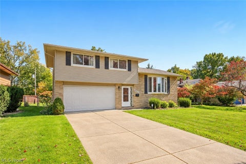 Homes For Sale - 6553 Arden Avenue<br/> Cuyahoga County, Brook Park, OH 44142