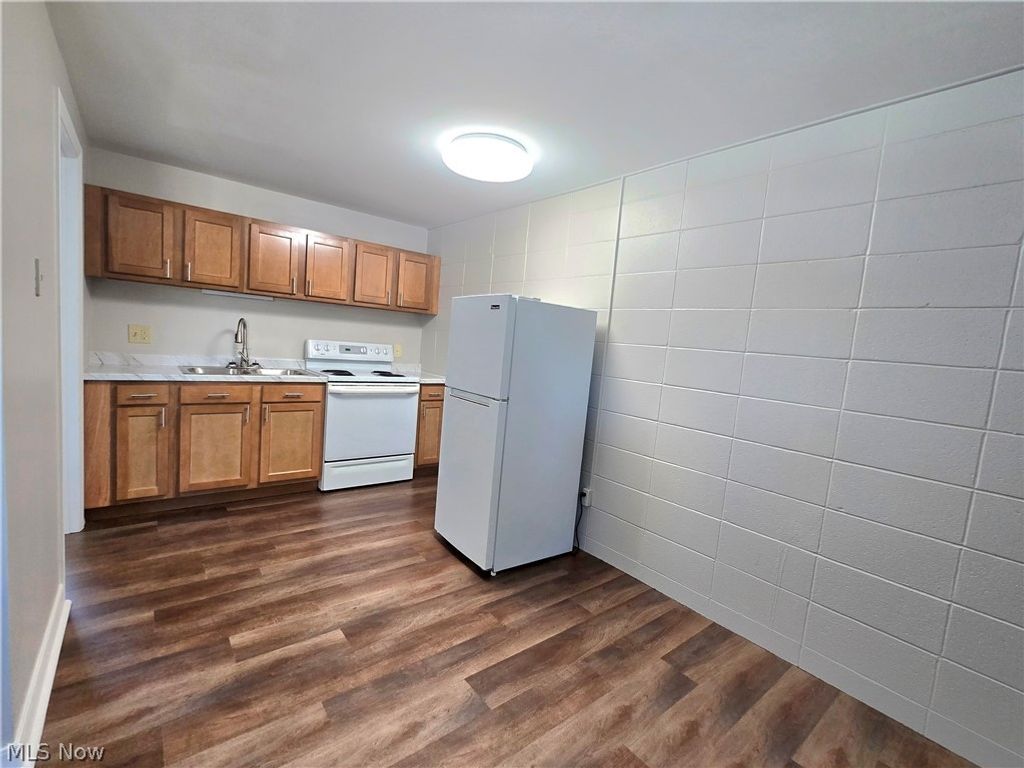 Photo of 909 Garden Road, Zanesville, OH 43701 (MLS # 5187682)