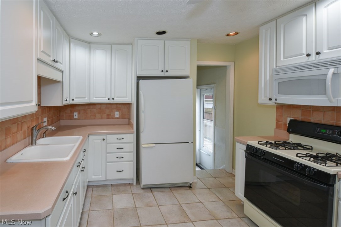 Brook Park Realty Cos Tuxedo Heights - Residential