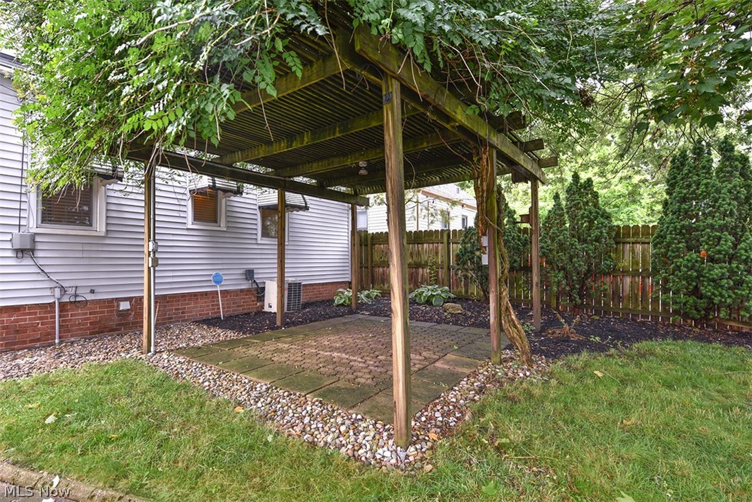 Brook Park Realty Cos Tuxedo Heights - Residential