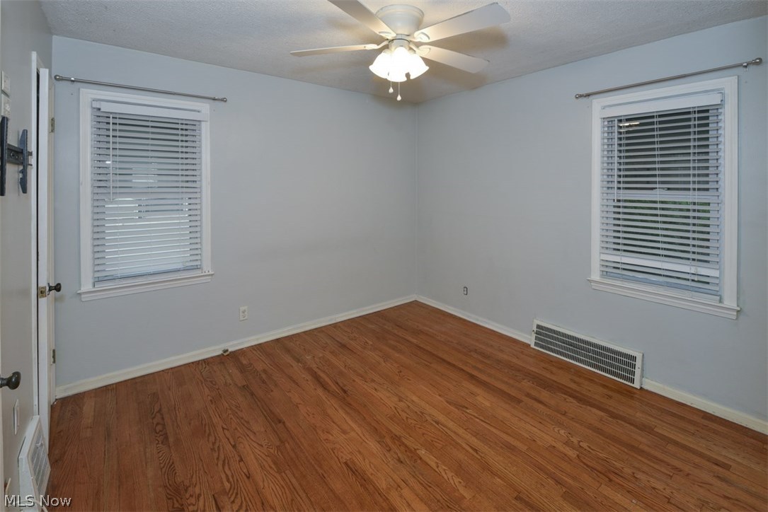 Brook Park Realty Cos Tuxedo Heights - Residential