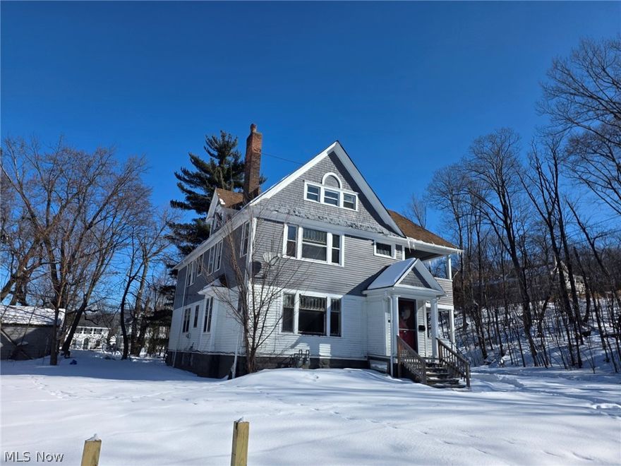 Great investment opportunity.  Needs some TLC, but could be a diamond in the rough.  Sold "as-is" without any warranties or disclosures.