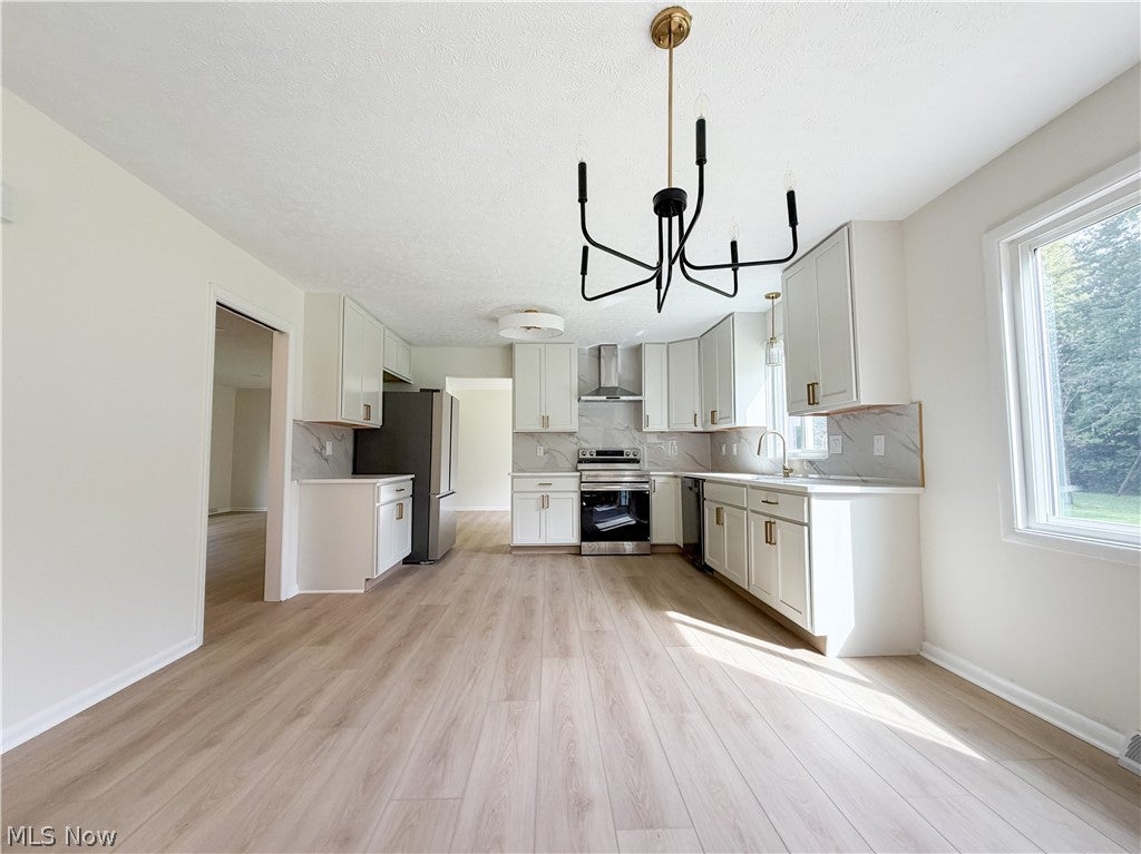 6778 Wildwood Trail