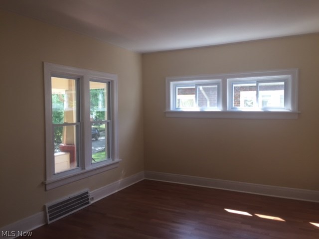 Lorain Villas - Residential