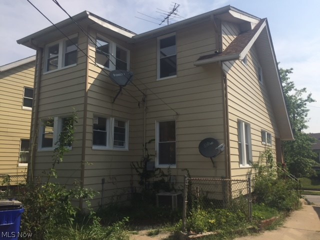 Lorain Villas - Residential