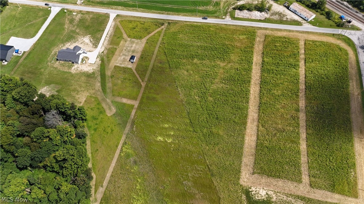 1090 Knorr Road