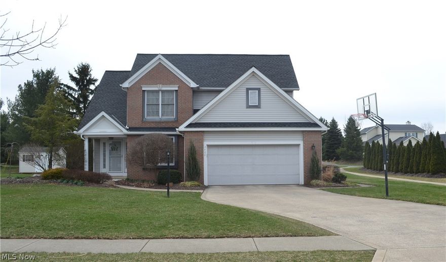 Updated, Contemporary 4 bedroom, 2.5 bath home in Concord Meadows subdivision. New custom, Amish-built cabinets and granite in kitchen (2016).  Laundry and master bedroom suite  w/garden tub & walk-in shower on 1st floor.  Two story foyer and great room with skylights and fireplace. New flooring throughout 1st floor (2015).  Bonus loft space on 2nd floor.  Additional 1,400 sqft of finished basement space for use as bonus family room with bar. Lots of storage: walk up attic and enclosed storage area in basement. New hot water tank (2015). New storm doors (2015). New patio and covered deck (2015). Newer Roof (2010). Beautiful, professionally installed landscaping. Neighborhood offers paved trails and 2 stocked ponds for fishing. Trails connect to North Park. Easy access to interstate 71. Quiet family neighborhood. 5 minutes to Strongsville/Southpark Mall/Brunswick Township Center.