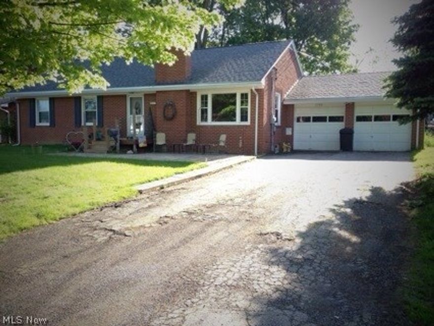 Come home to this spacious ranch home with over 2,300 square feet. 19x12 screened-in porch. Partially finished lower level offers family room with fireplace, 4th bedroom, and full bath. 12x20 outbuilding and 10x16 storage shed. Comfort at an inviting price. Subject to short sale approval.